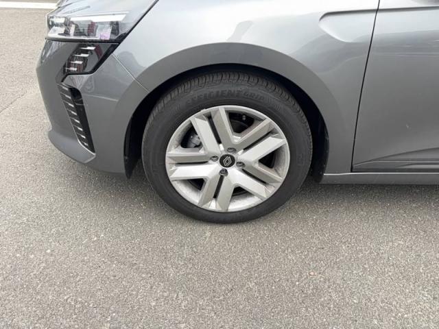 Renault Clio image 1