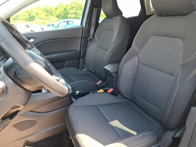 Renault Captur image 9