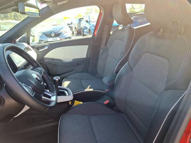 Renault Clio image 1