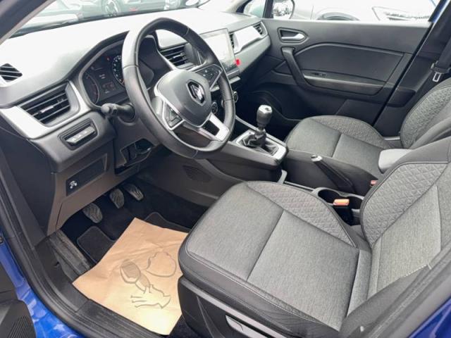 Renault Captur image 9