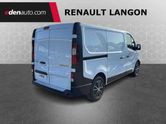 Renault Trafic image 9