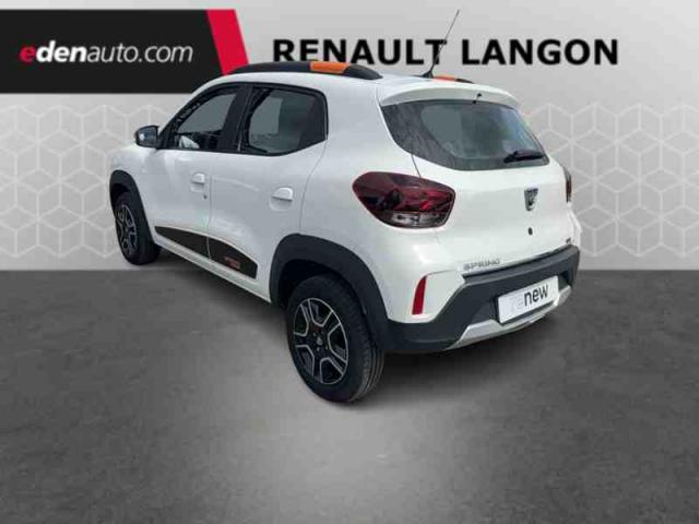 Dacia Spring image 2