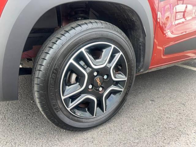 Dacia Spring image 2