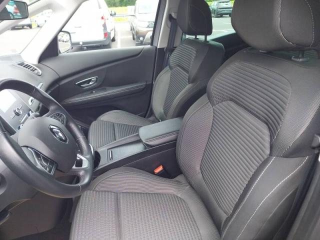 Renault Scénic image 2