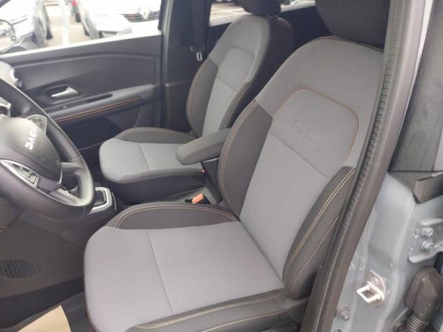 Dacia Jogger image 8