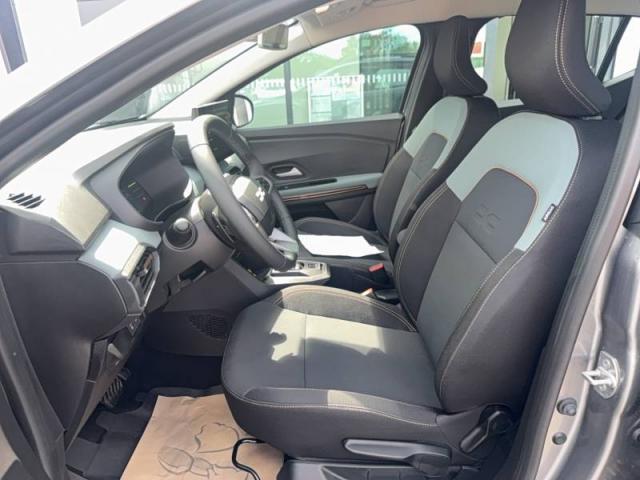 Dacia Sandero image 8