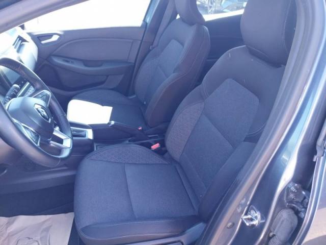 Renault Clio image 7