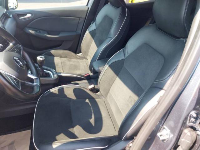Renault Clio image 9