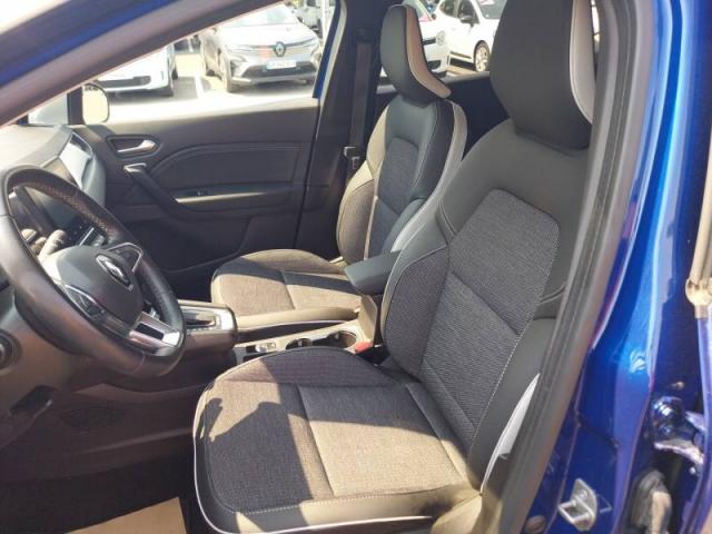 Renault Captur image 8