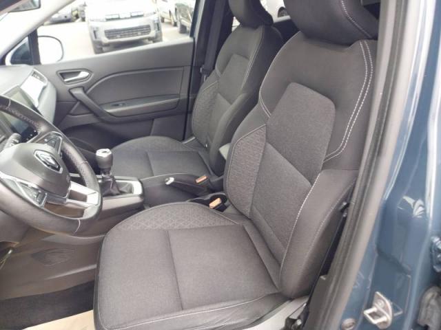 Renault Captur image 6
