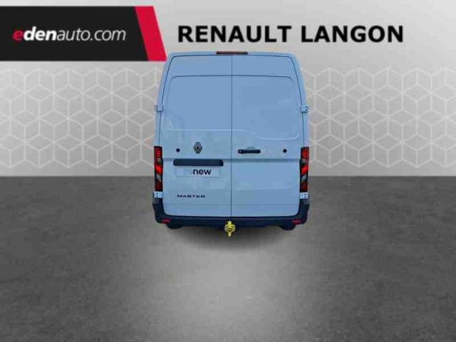 Renault Master image 8