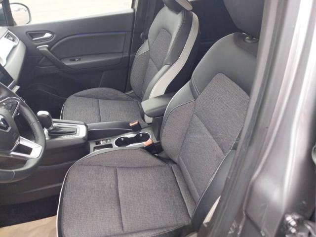 Renault Captur image 8