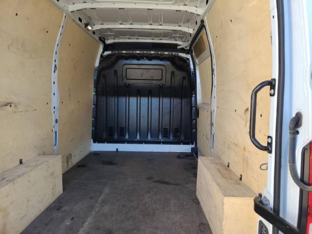 Renault Master image 1