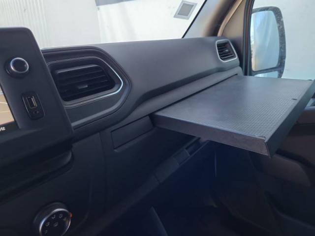 Renault Master image 2