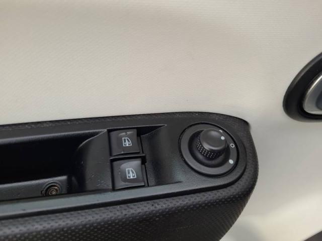 Renault Twingo image 2