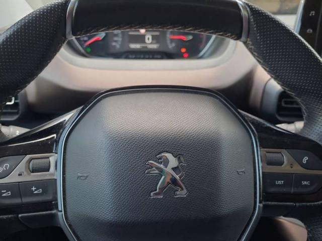 Peugeot Rifter image 9