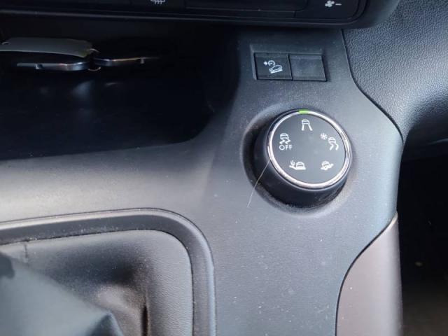 Peugeot Rifter image 8