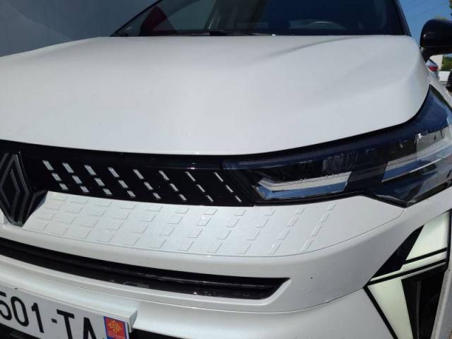 Renault Captur image 2
