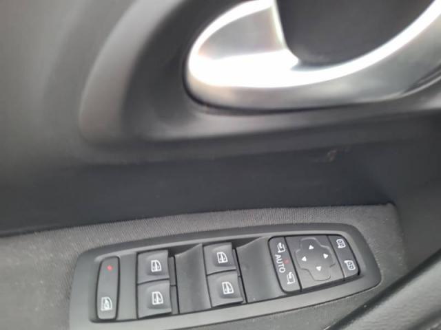 Renault Kadjar image 8