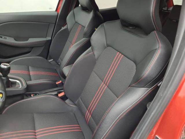 Renault Clio image 2