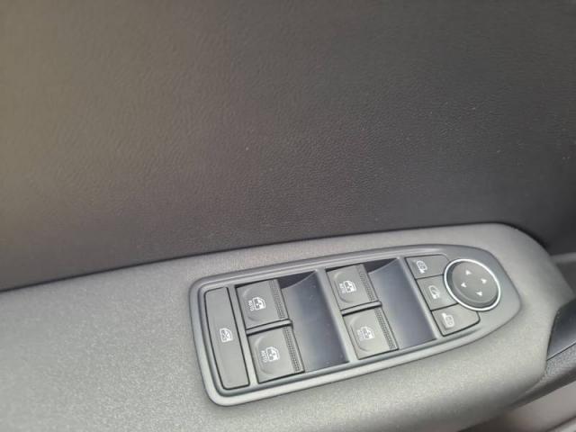 Renault Captur image 1