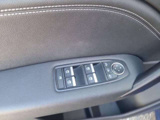 Renault Captur image 6