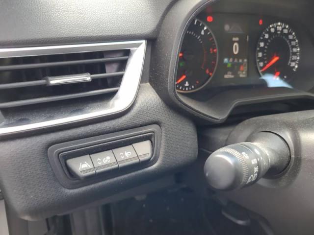Renault Clio image 9