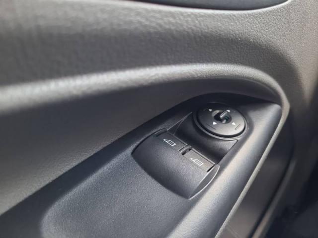 Ford Transit image 2