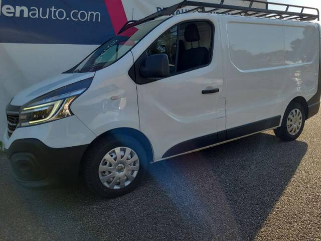 Renault Trafic image 9