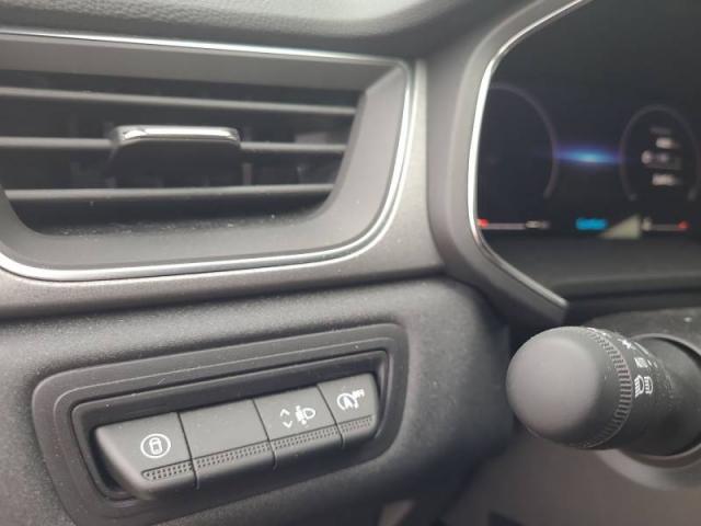 Renault Captur image 2