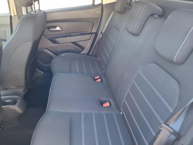 Dacia Duster image 2