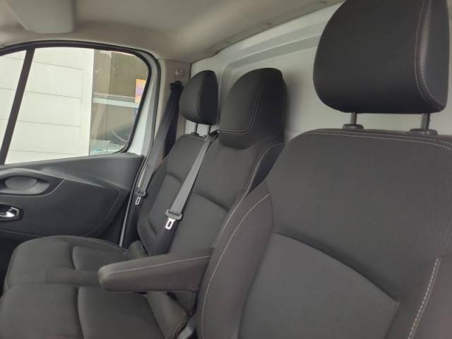 Renault Trafic image 3