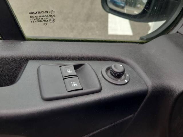 Renault Trafic image 5