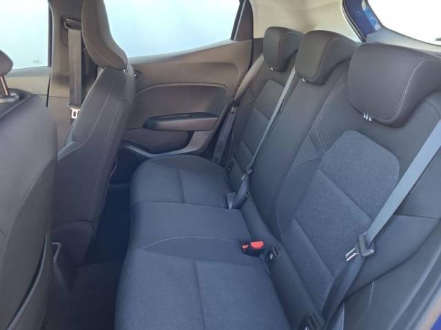 Renault Clio image 8