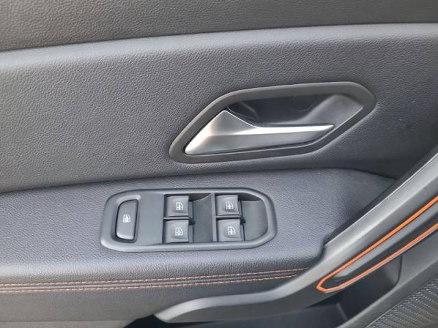 Dacia Duster image 5