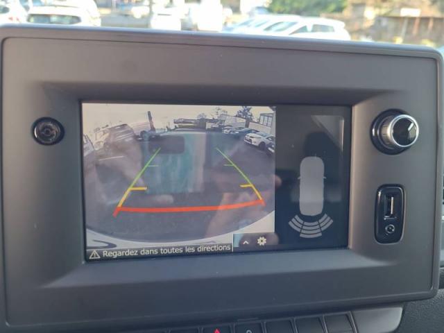 Renault Master image 9