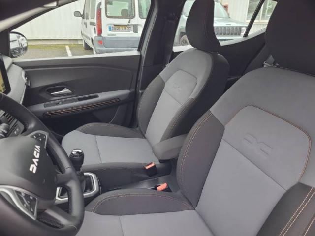 Dacia Sandero image 6