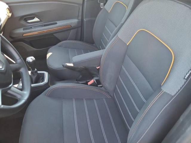 Dacia Sandero image 2