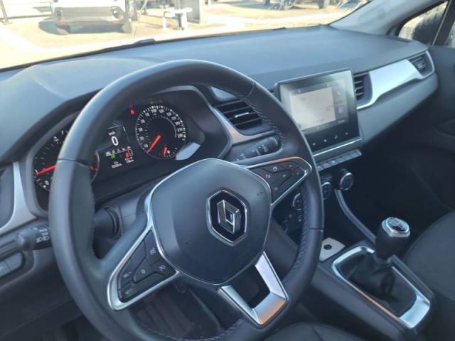 Renault Captur image 2