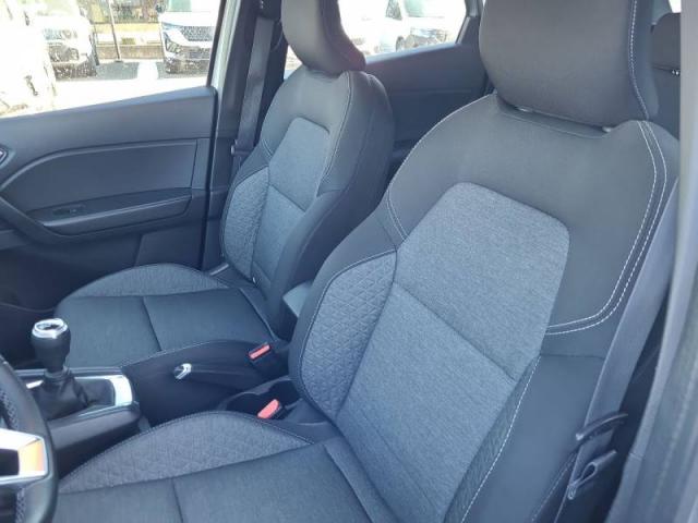 Renault Captur image 7