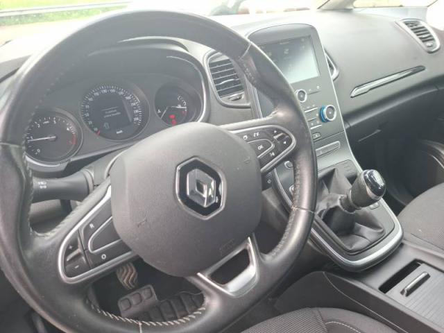 Renault Grand Scénic image 6