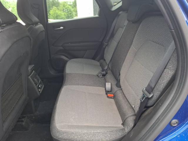 Renault Captur image 2