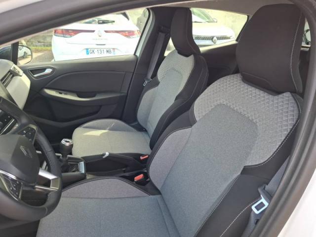 Renault Clio image 8