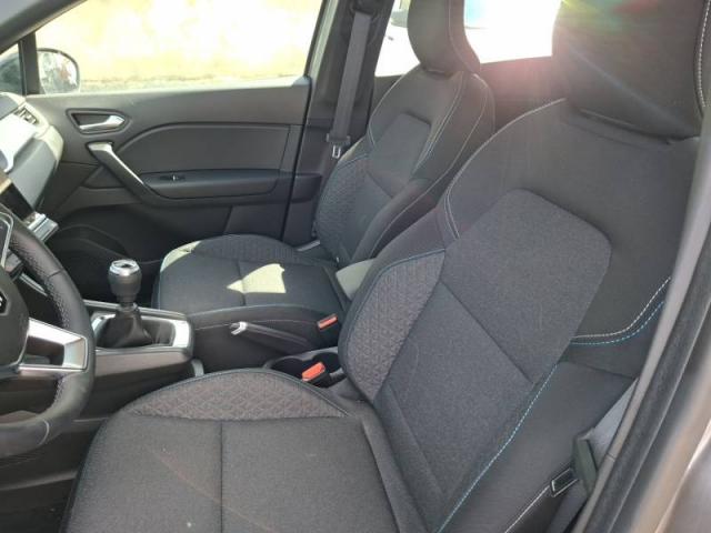 Renault Captur image 7
