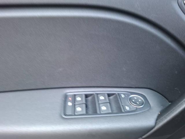 Renault Captur image 1