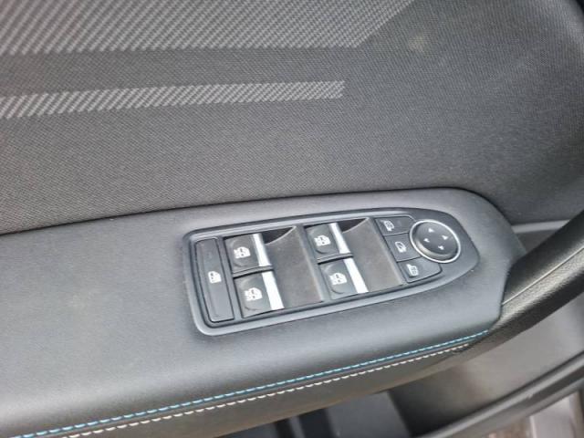 Renault Captur image 1