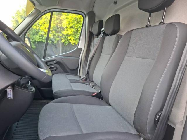 Renault Master image 4