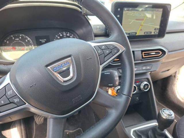 Dacia Sandero image 2