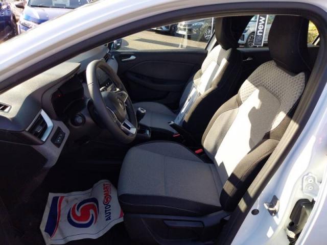 Renault Clio image 6