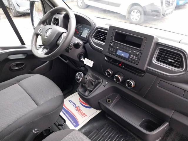 Renault Master image 4